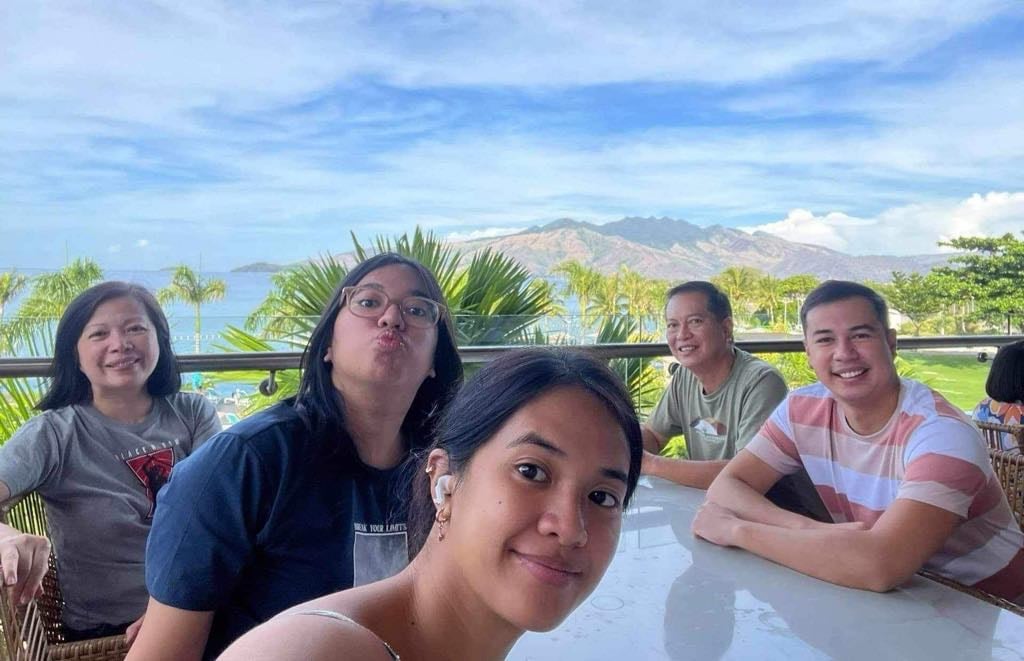THE Olalo family.